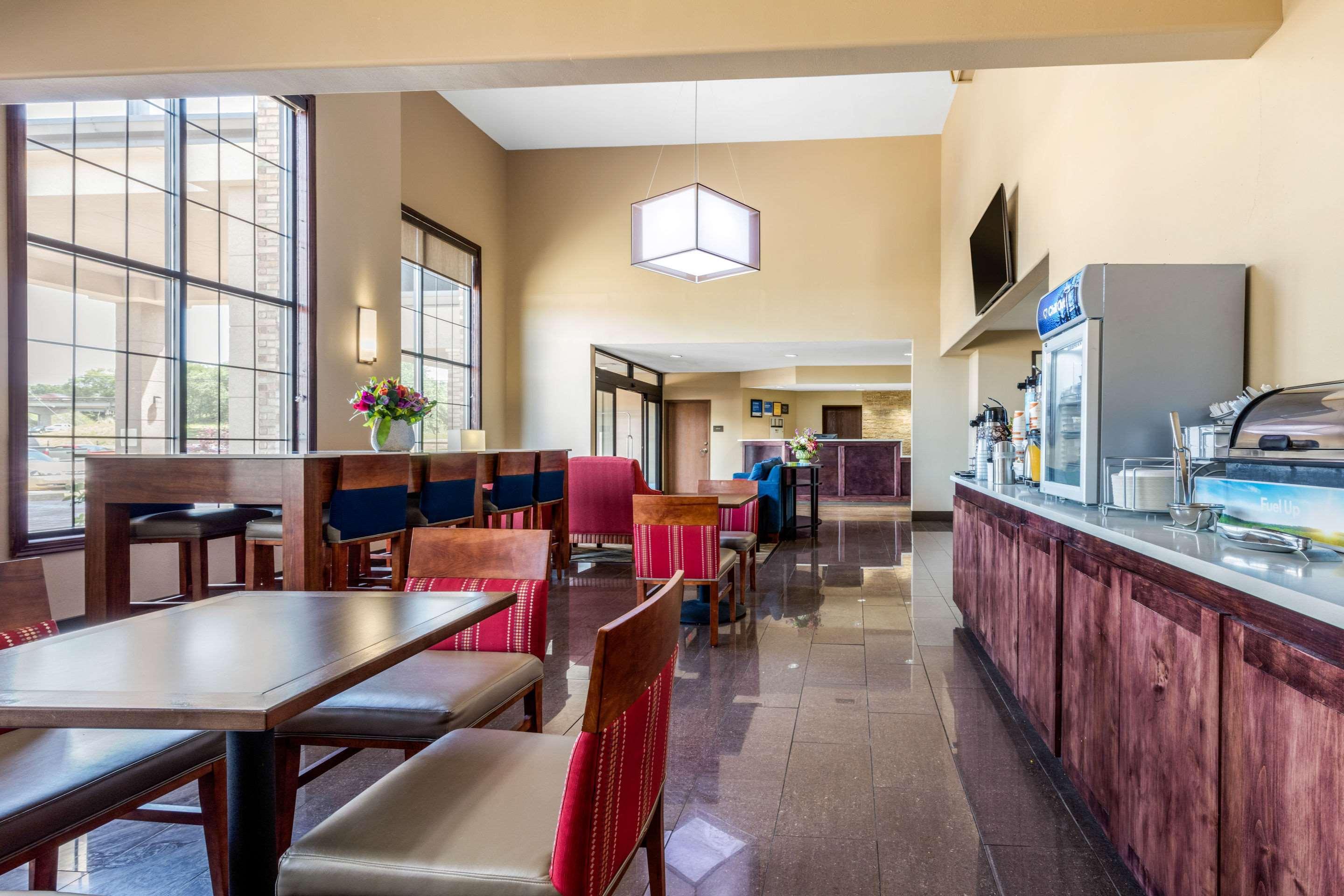 Comfort Inn & Suites McComb Zewnętrze zdjęcie